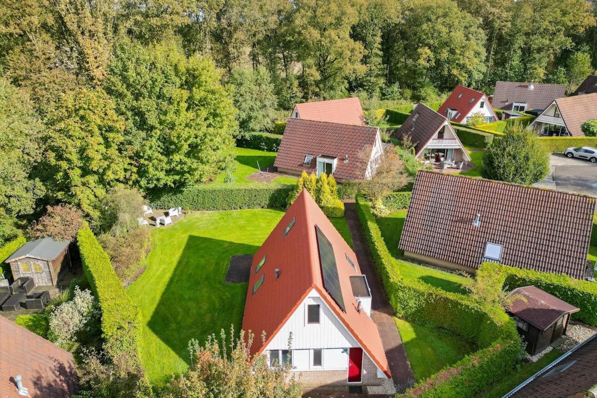Kleine Zanglijster I Prachtig Huisje Nabij Bosrand Zwiggelte 外观 照片